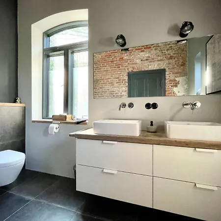 Industrial Loft In *